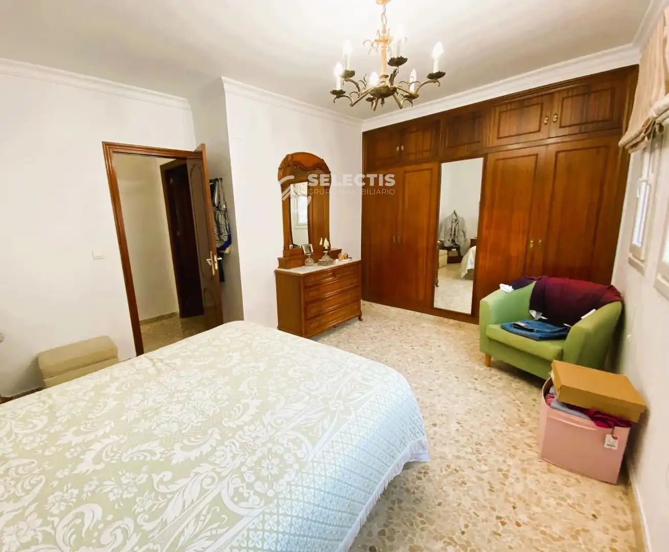 Piso en venta en DE LA MERCED, Centro