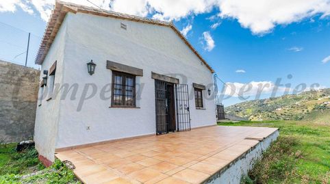 Encantadora casa de campo de 40m² con amplio terreno y aguacates., imatge 2