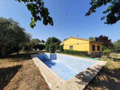 Swimming pool of House or chalet for sale in Escalona  with Air Conditioner, Heating and Private garden