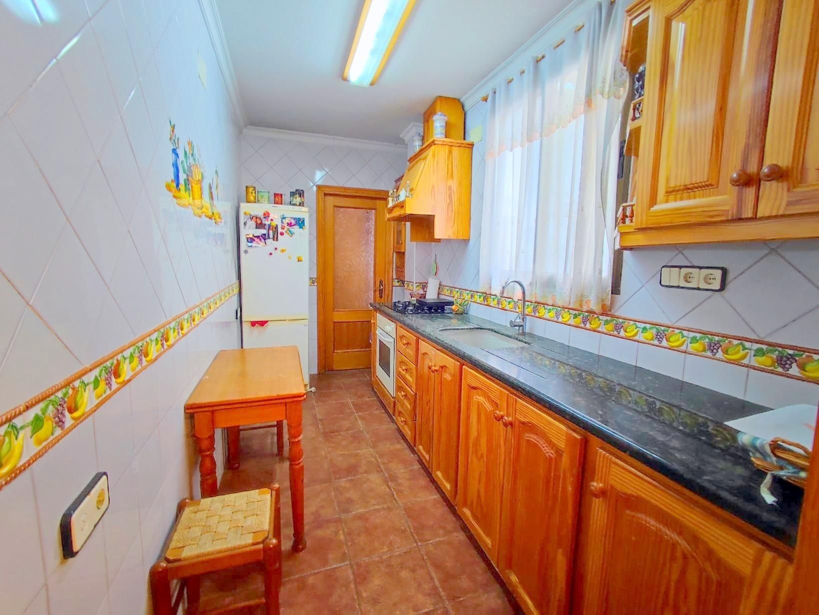 Kitchen of House or chalet for sale in La Pobla Llarga  with Heating and Storage room