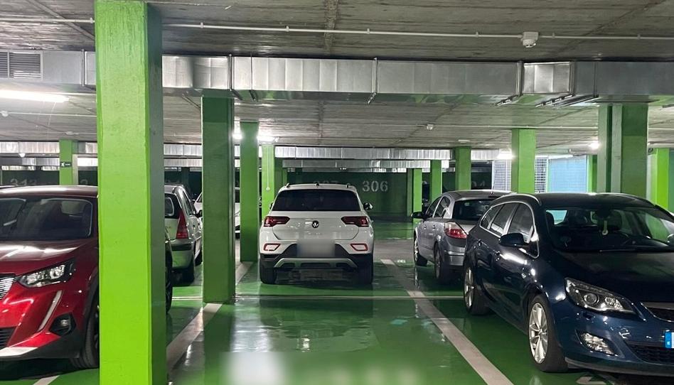 Photo 1 of Garage to rent in Calle de Los Tilos, 13, Garrido Norte, Salamanca