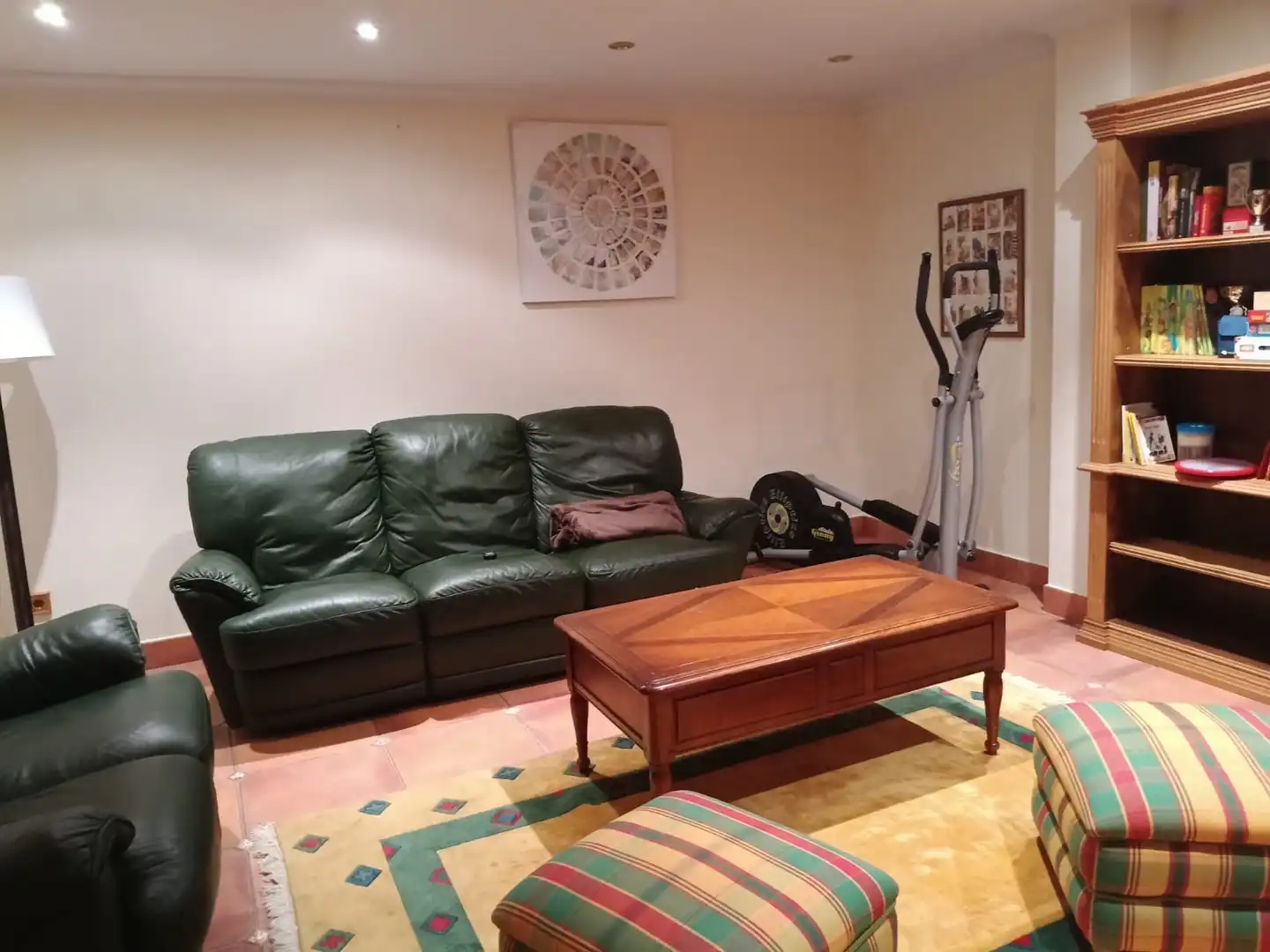 Sala d'estar de Casa o xalet en venda en Laredo amb Calefacció, Terrassa i Traster
