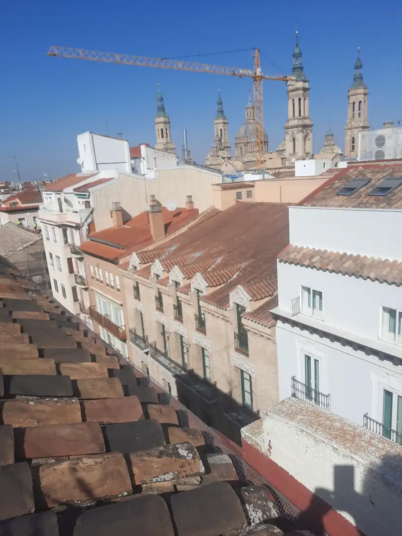 Vista exterior de Piso en venta en Zaragoza con Calefacción y Terraza