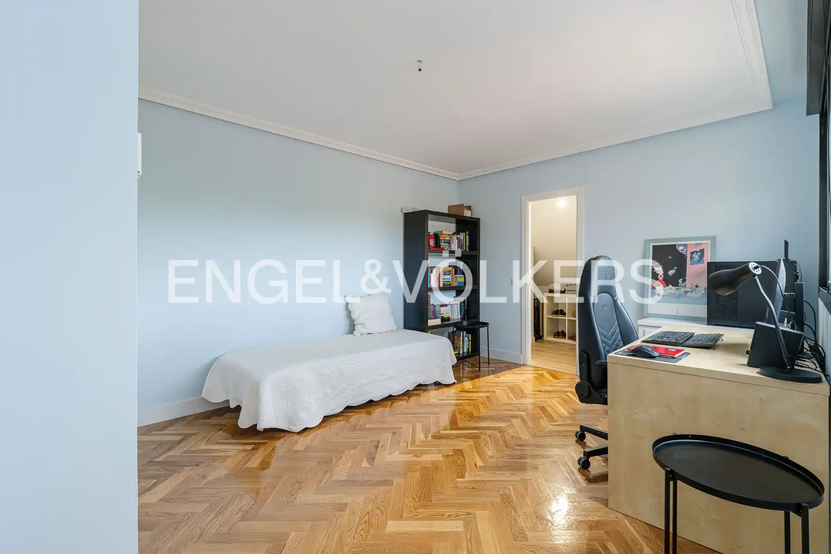 Habitación de Ático en venta en Majadahonda con Aire acondicionado, Calefacción y Parquet