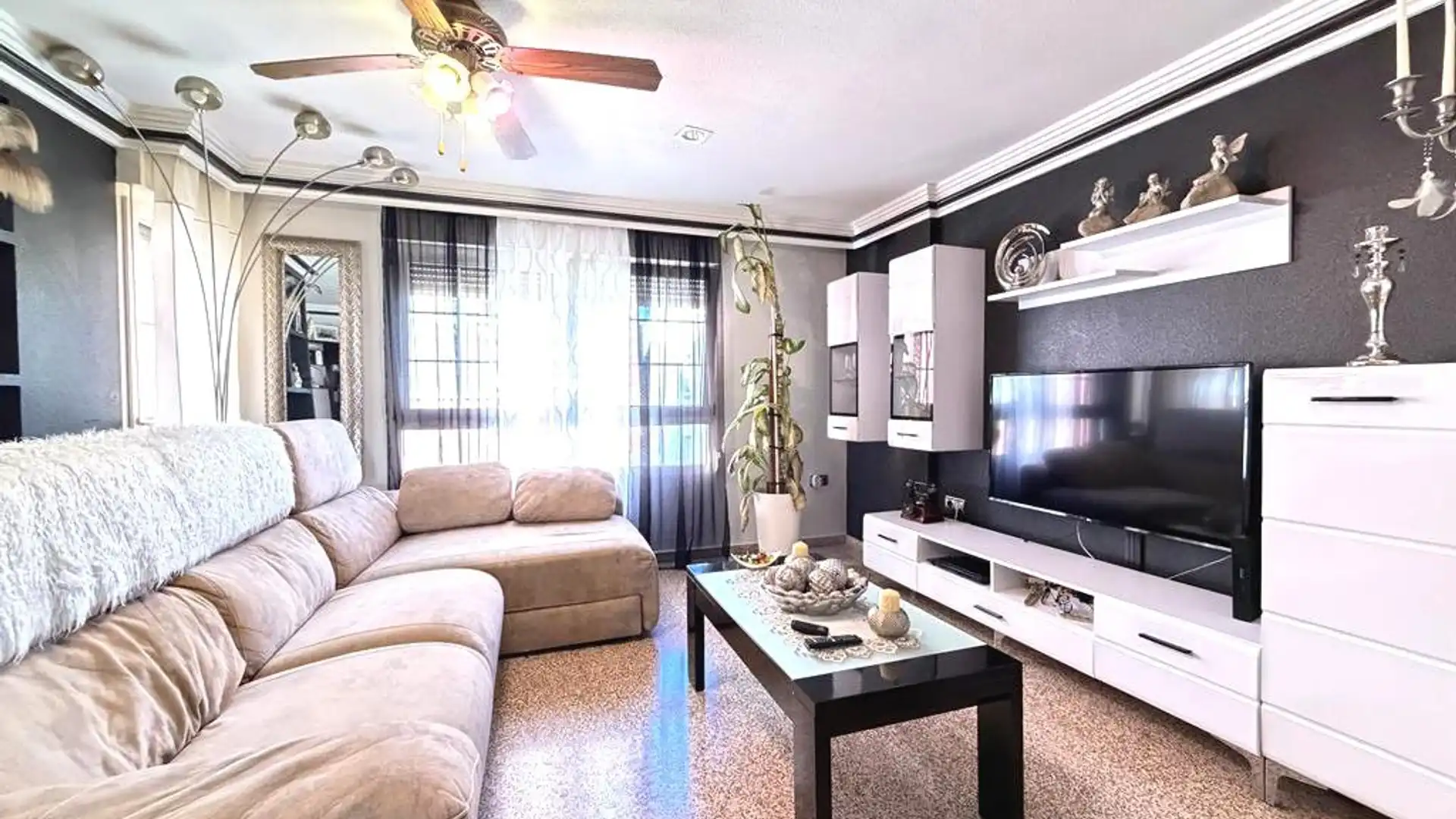 Sala d'estar de Pis en venda en Caudete