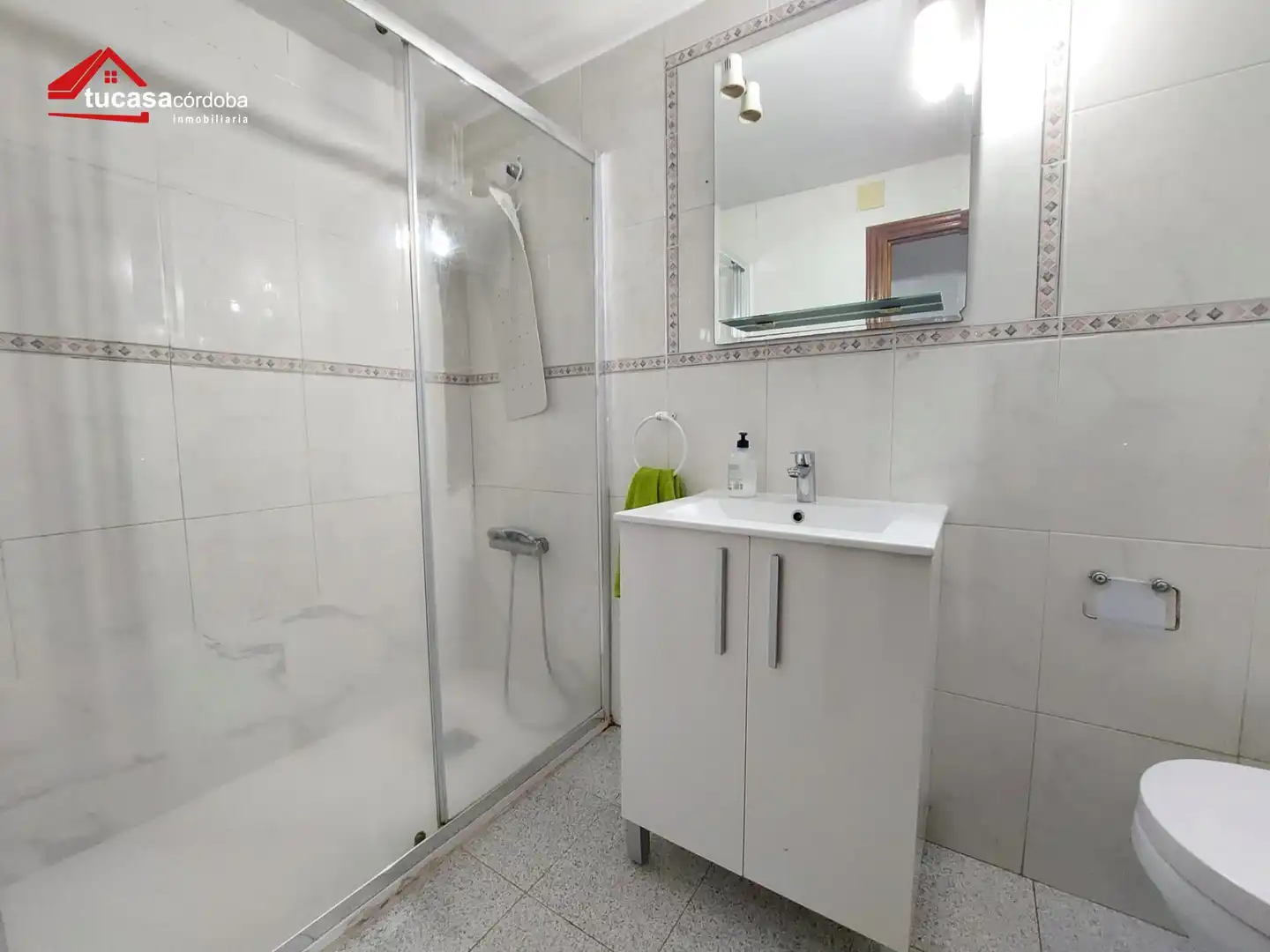 Baño de Piso en venta en Córdoba con Terraza y Amueblado