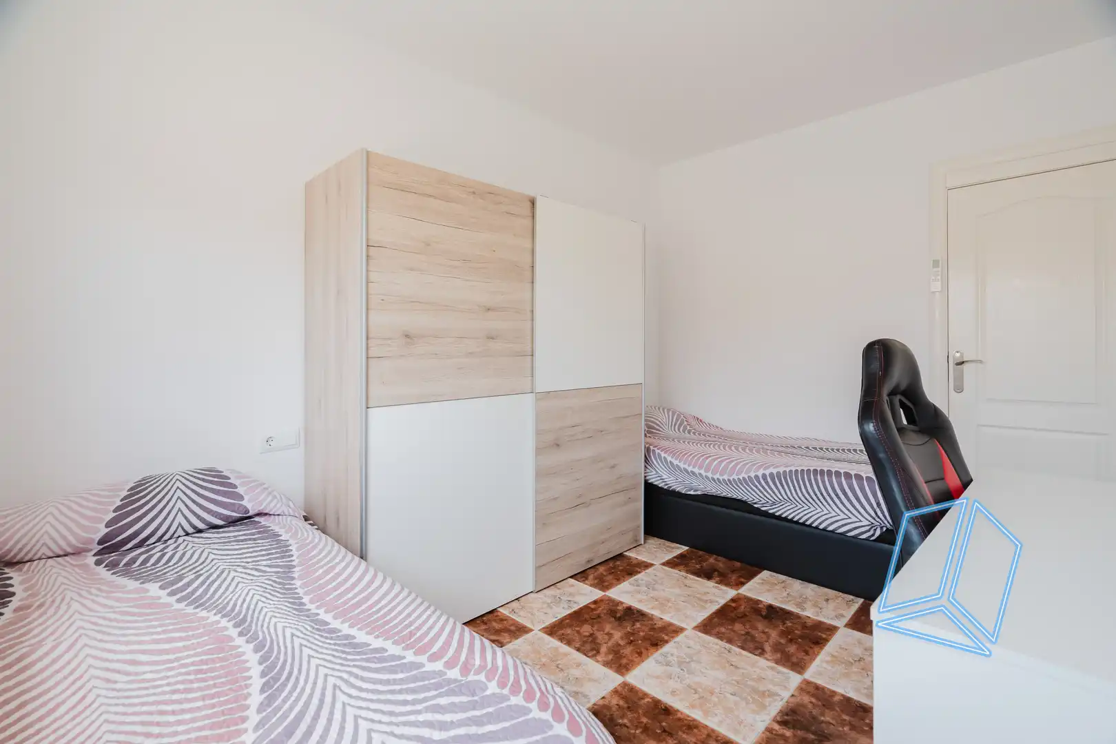 Habitación de Casa o chalet en venta en Canyelles con Piscina y Balcón