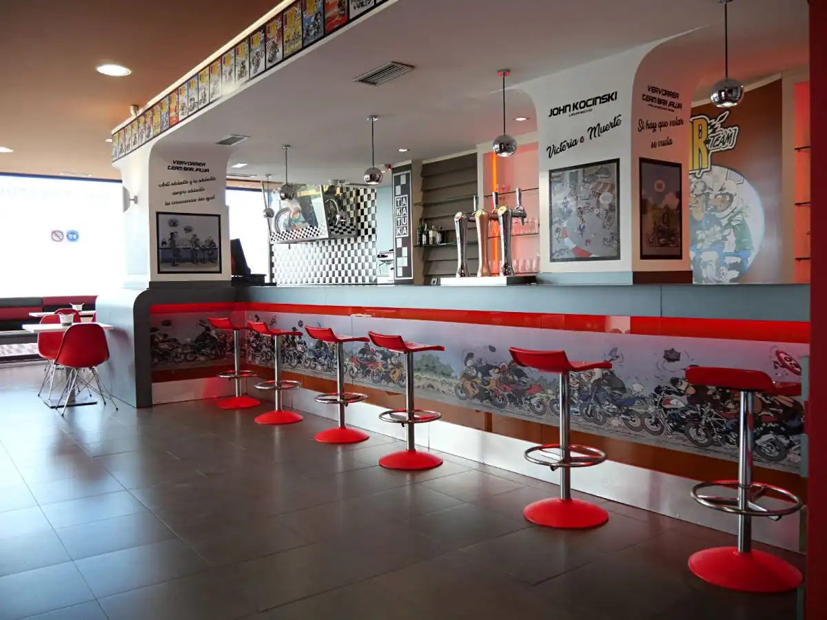 Local comercial en venda a Colindres, imagen 3