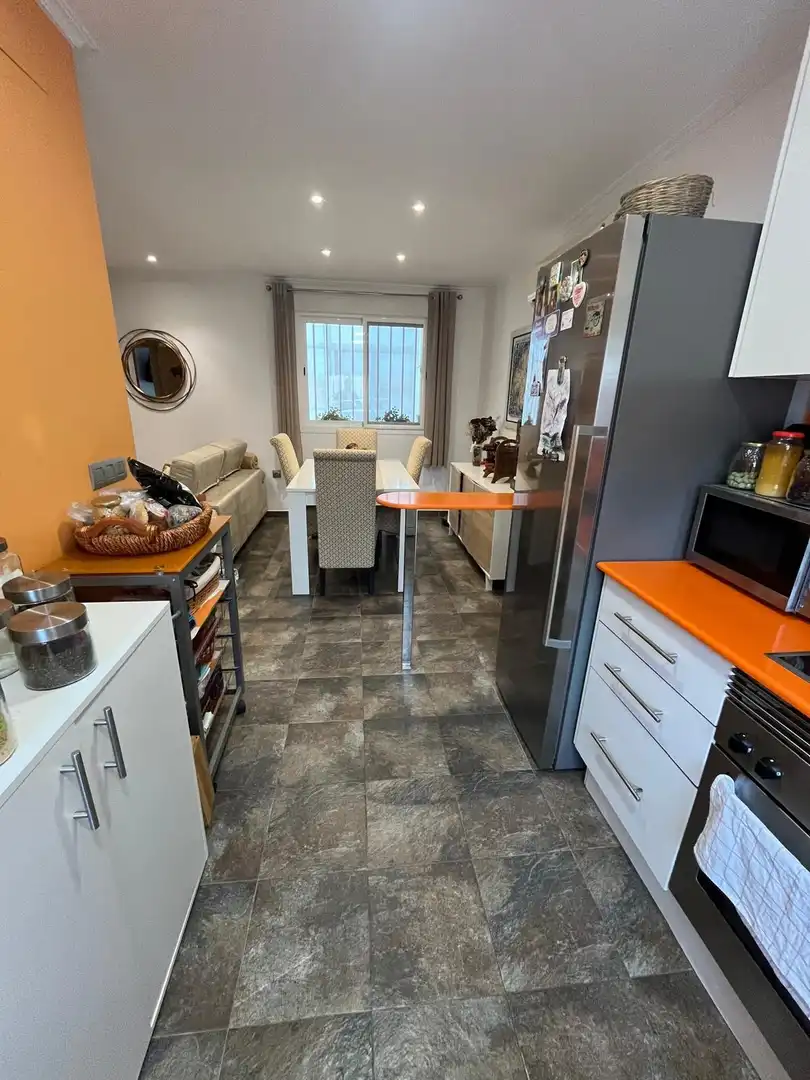 Küche von Haus oder Chalet zum Verkauf in Castellón de la Plana / Castelló de la Plana mit Klimaanlage, Schwimmbad und Möbliert
