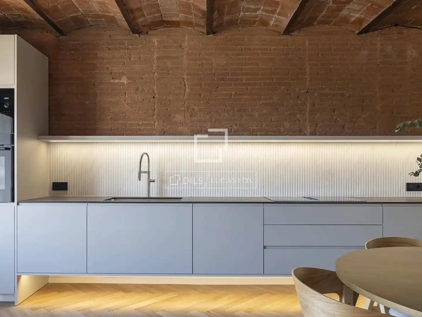 Kitchen of Flat for sale in Barcelona  with Air Conditioner, Heating and Parquet flooring