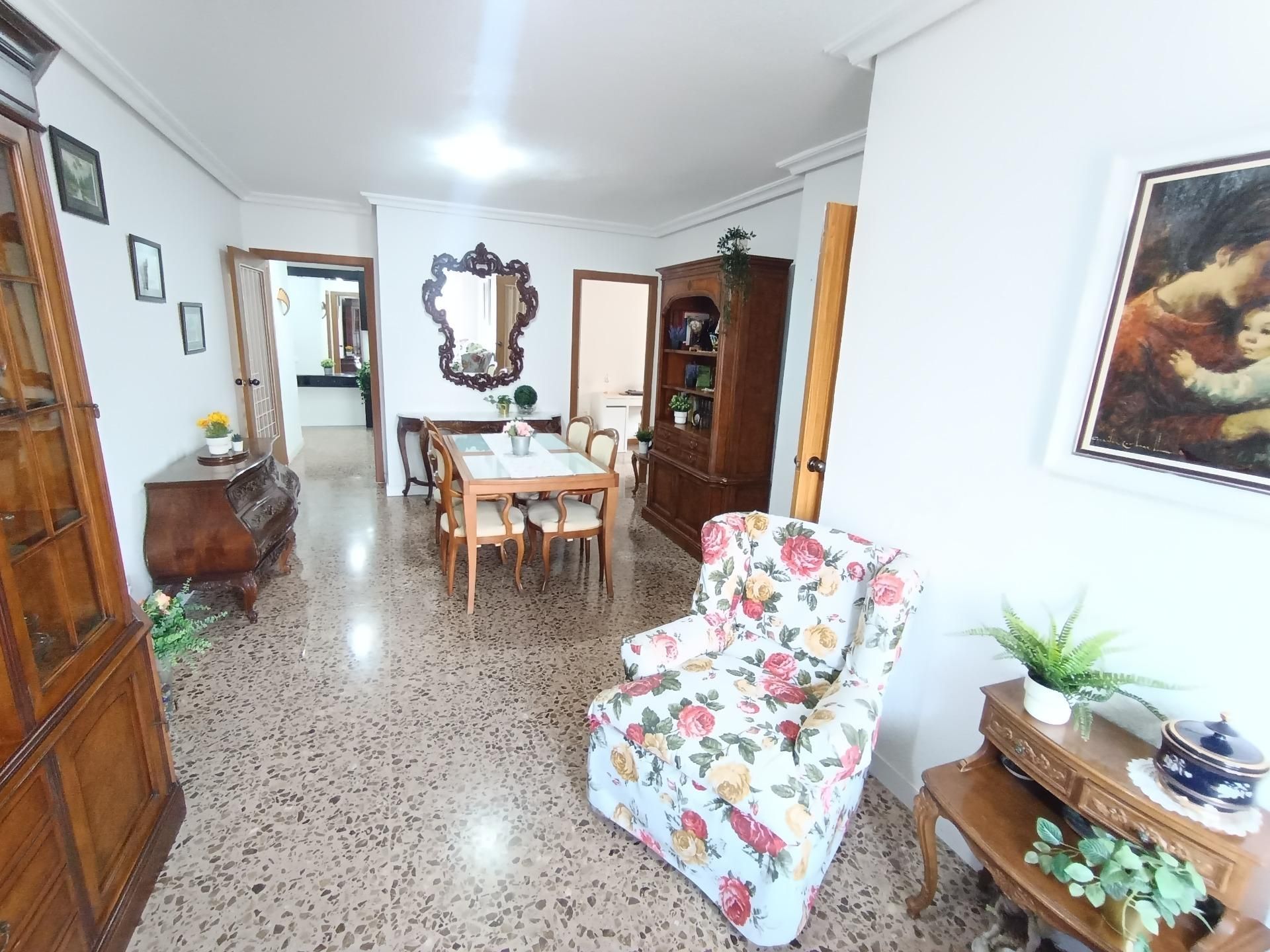 Piso en venta en Centro, Casco Urbano