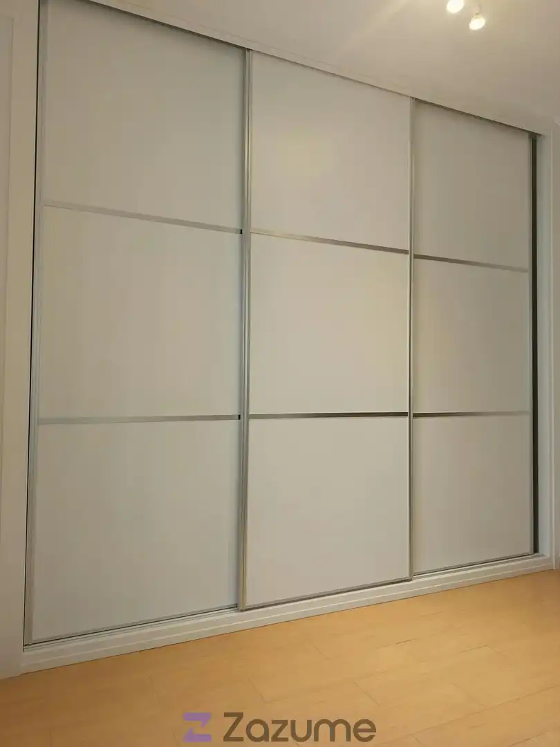 Schlafzimmer von Wohnung zur Miete in Sevilla mit Klimaanlage, Heizung und Möbliert