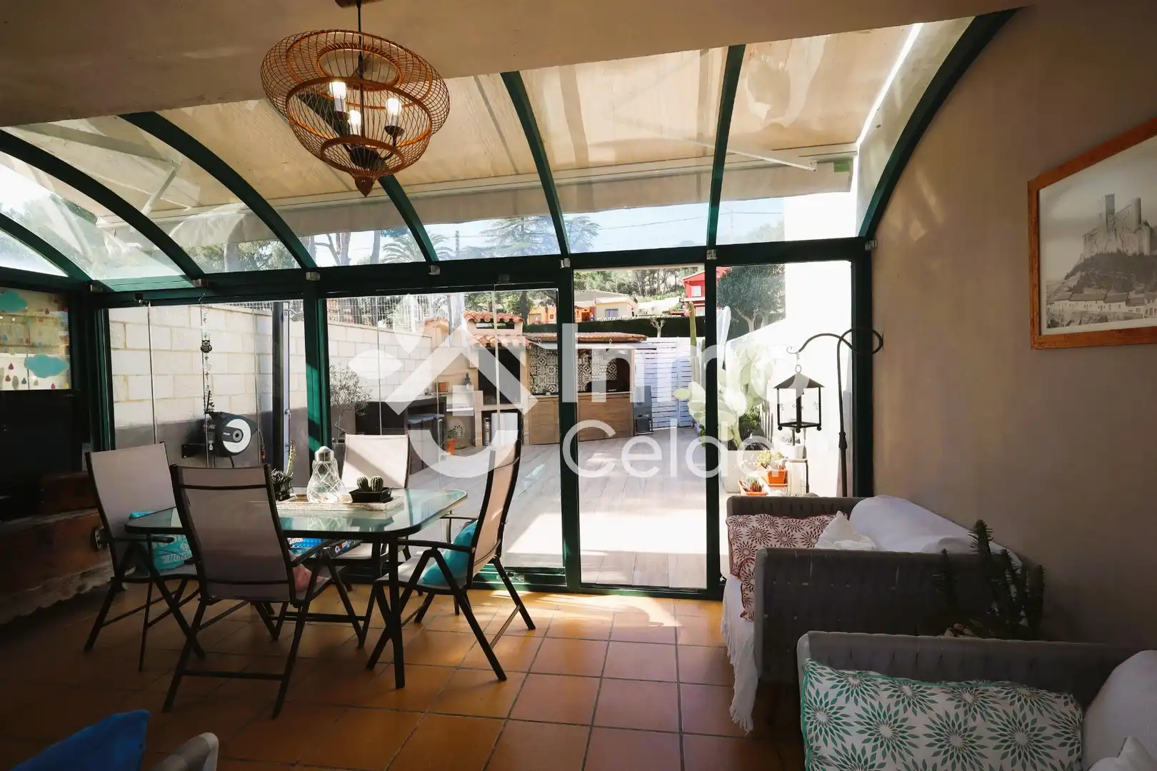 Terraza de Casa adosada en venta en Chiva con Aire acondicionado, Calefacción y Jardín privado