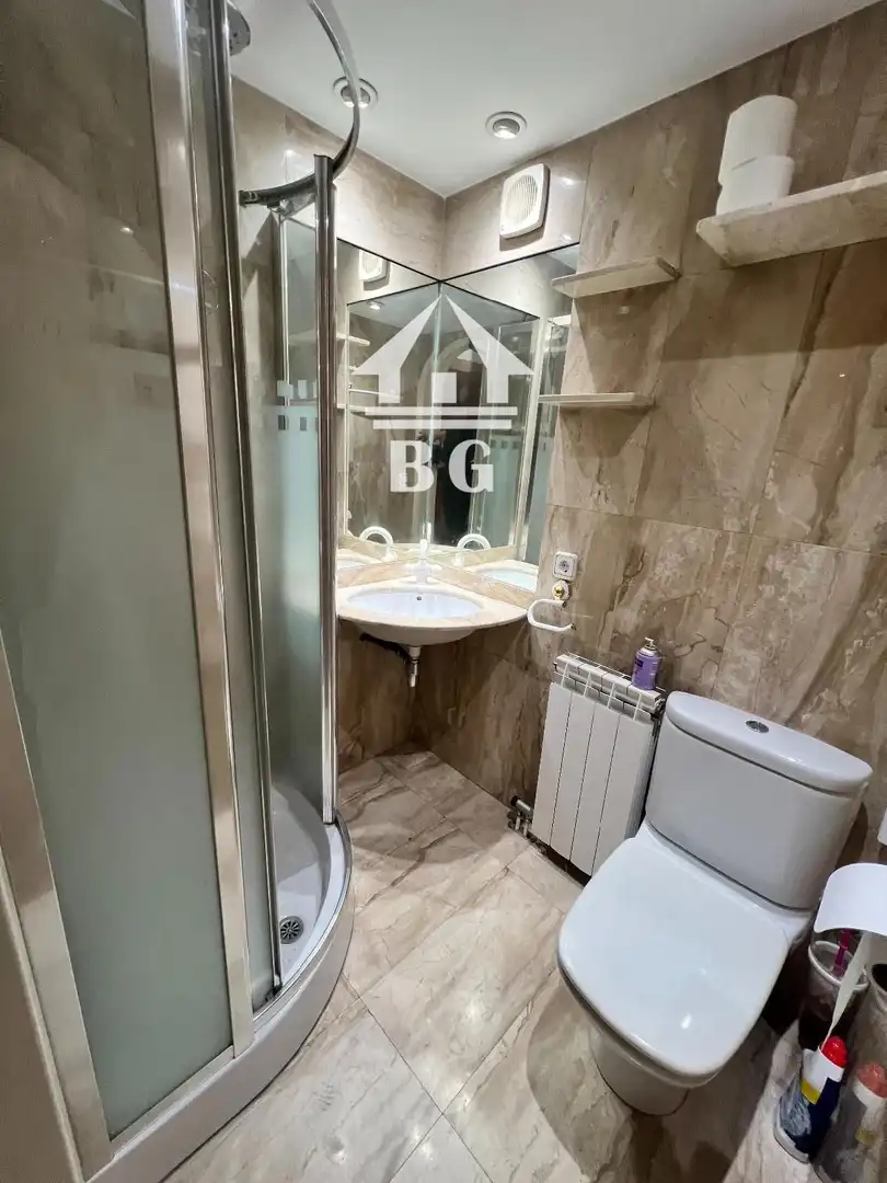 Badezimmer von Wohnung zum Verkauf in Ripoll mit Heizung, Terrasse und Abstellraum