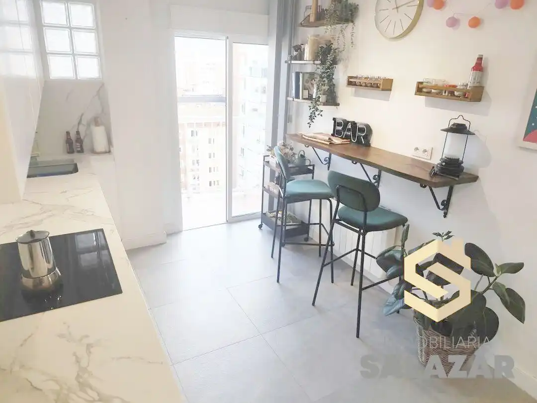 Piso con terraza en venta en Careaga Placido Plaza, imagen 15