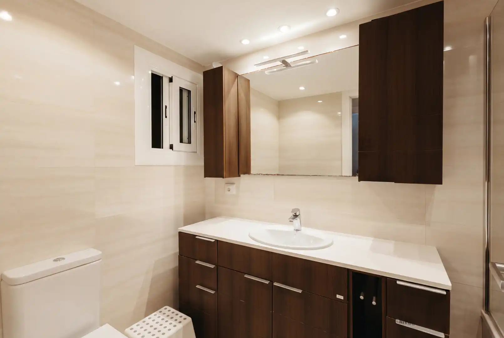 Baño de Piso en venta en Sitges con Aire acondicionado, Calefacción y Parquet