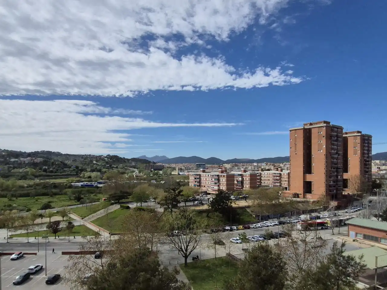 Vista exterior de Piso en venta en Terrassa con Aire acondicionado, Calefacción y Amueblado