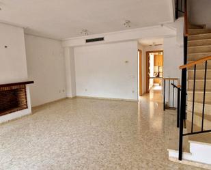 Living room of Single-family semi-detached to rent in Moncada  with Air Conditioner, Heating and Private garden