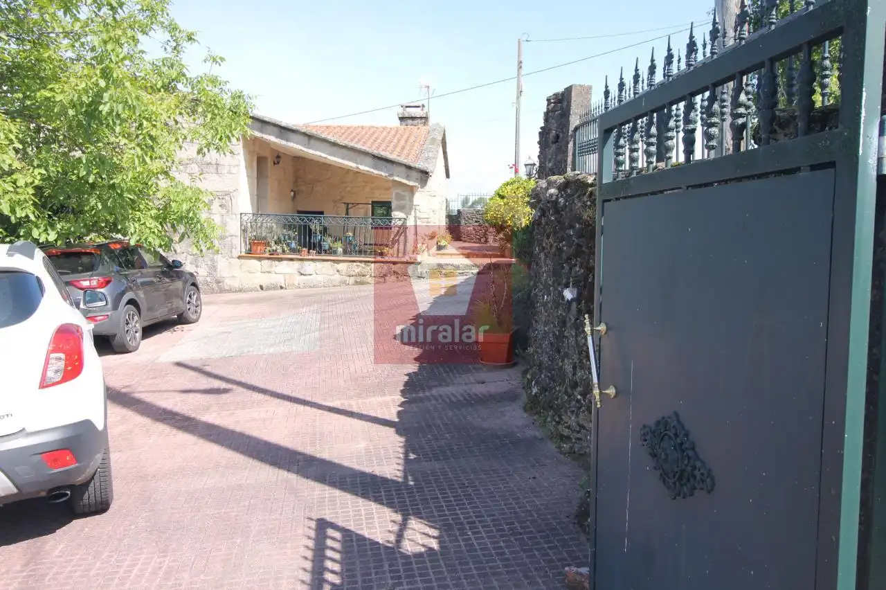 Casa amb jardí en venda a Covelo, imagen 3