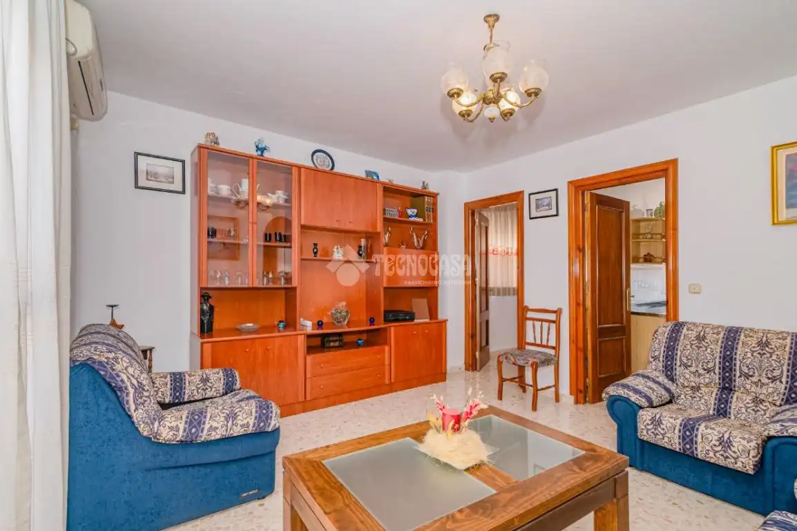 Living room of Detached homes for sale in Loja  with Air Conditioner