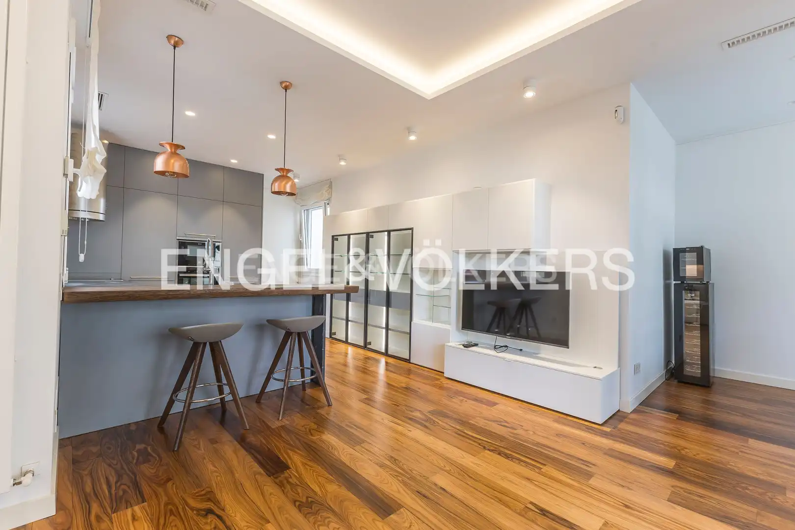 Sala de estar de Ático de alquiler en Madrid con Aire acondicionado, Calefacción y Terraza