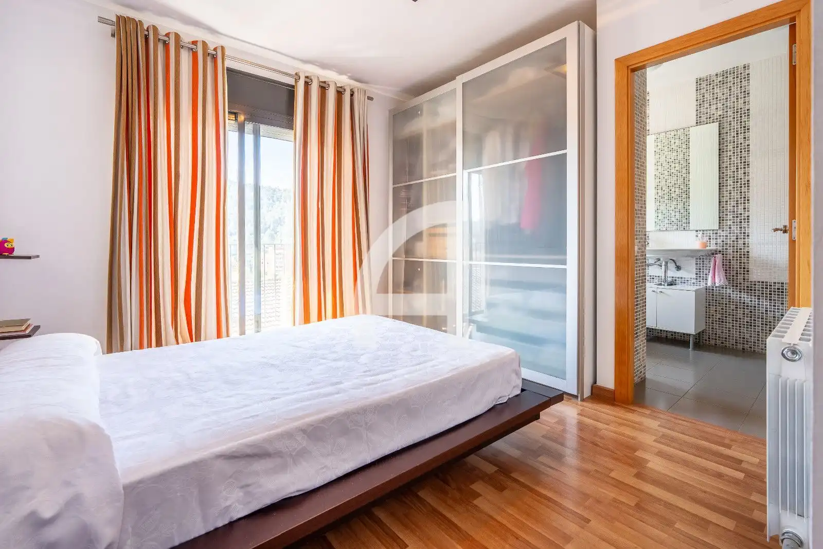Habitación de Ático en venta en Cervelló con Calefacción