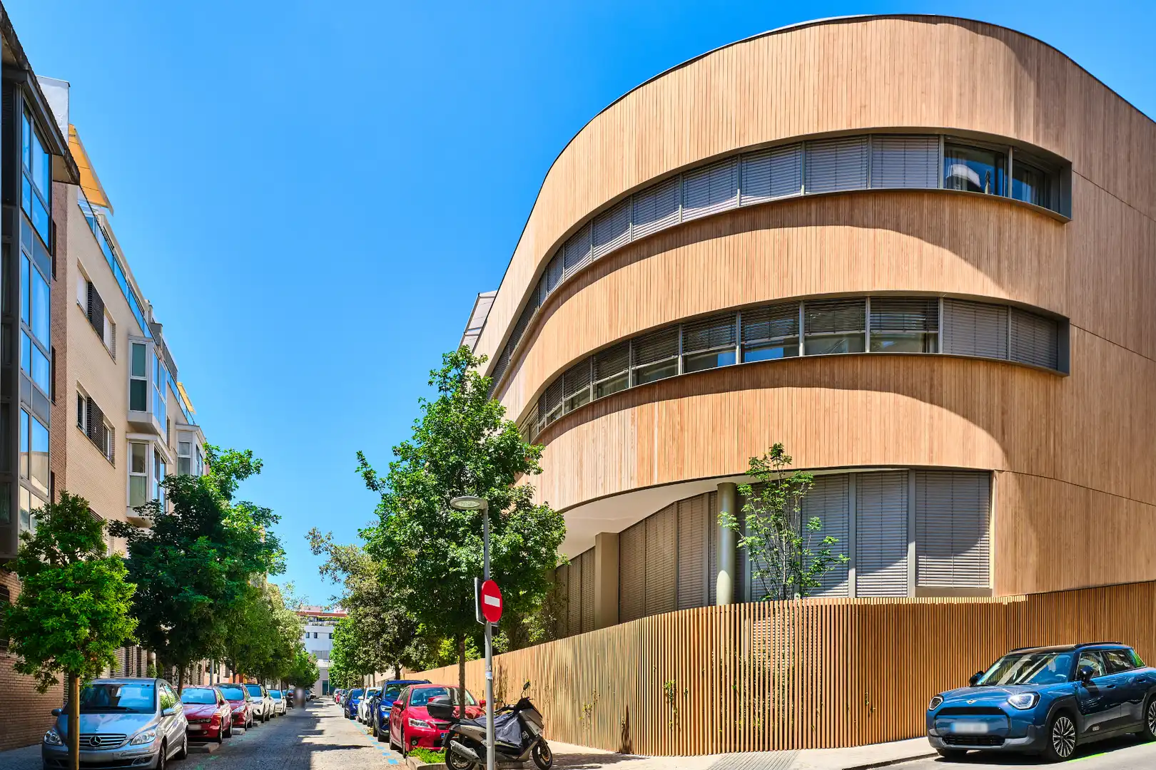 Vista exterior de Ático de alquiler en Madrid con Aire acondicionado, Terraza y Trastero