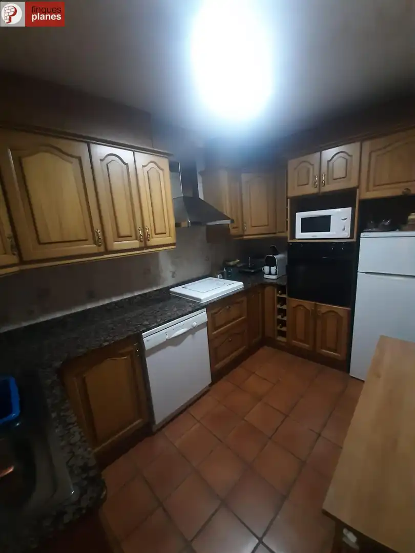 Cuina de Casa adosada en venda en Organyà amb Calefacció i Balcó