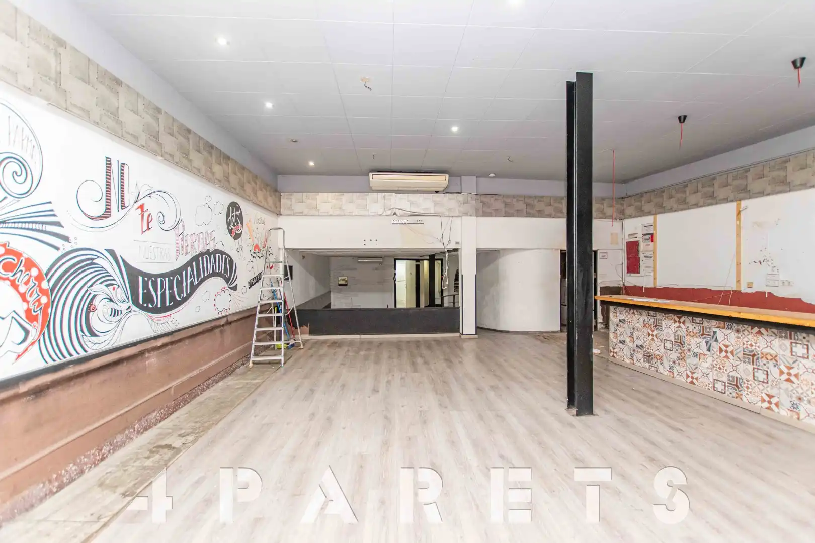 Commercial properties for sale in Canet de Mar  with Air Conditioner