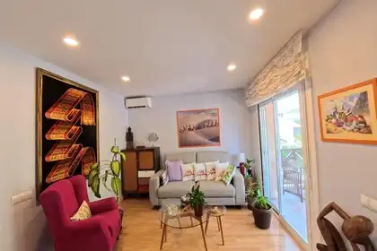 Chalet con jardín en venta en Carrer Gladiols, imagen 2
