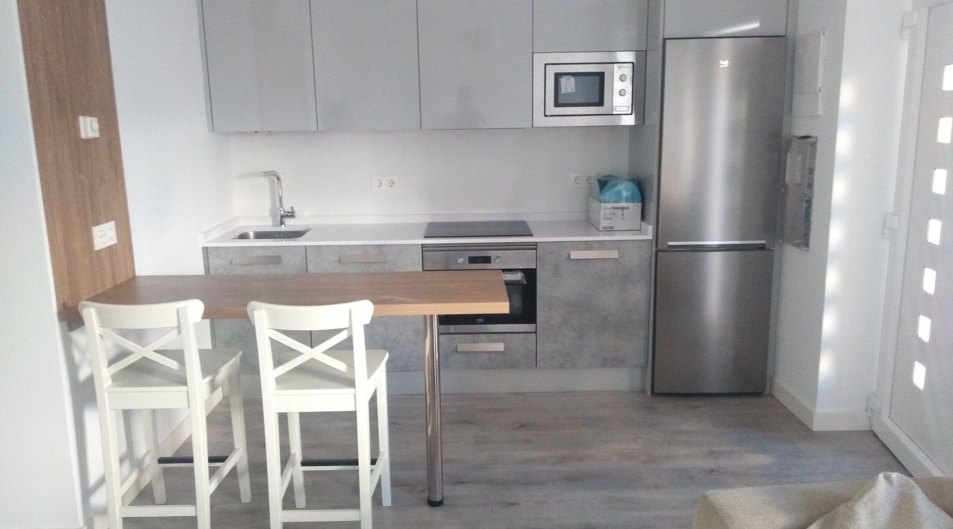 Cuina de Apartament de lloguer en Salamanca Capital amb Calefacció i Moblat