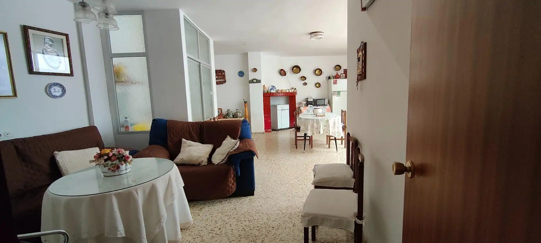 Sala d'estar de Casa o xalet en venda en Jérez del Marquesado amb Terrassa, Traster i Moblat