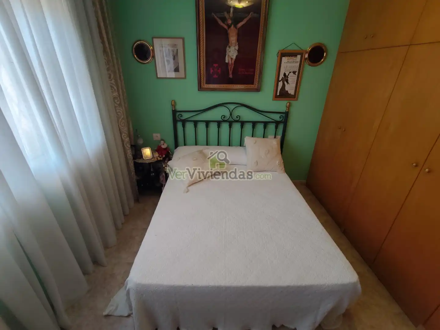 Habitación de Casa adosada en venta en Vallirana con Calefacción, Jardín privado y Terraza