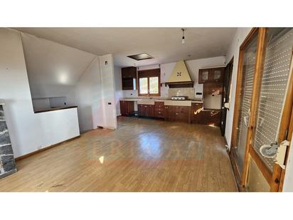 Kitchen of House or chalet for sale in Castellar del Vallès