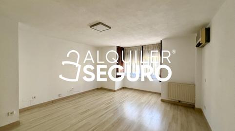 Photo 2 of Flat to rent in Unanimidad, Los Rosales, Madrid