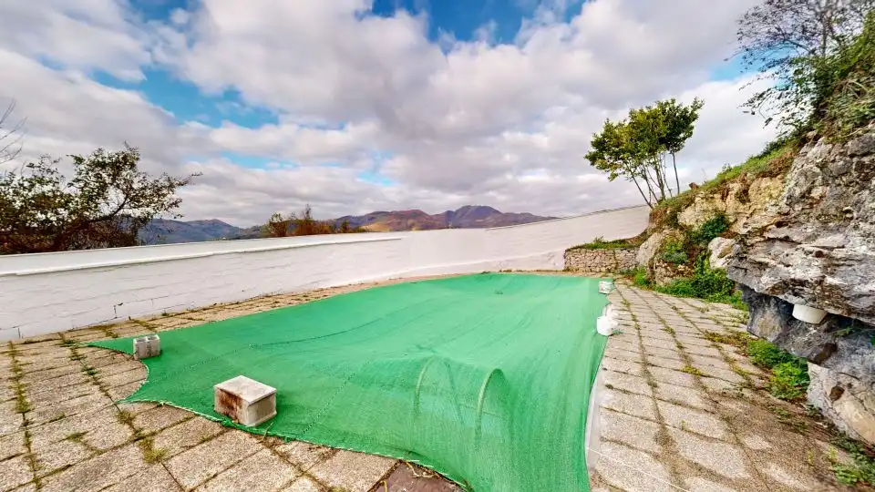Piscina de Casa o chalet en venta en Tolosa con Calefacción, Terraza y Trastero