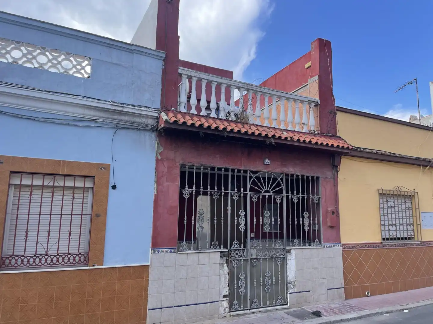 Vista exterior de Casa o xalet en venda en La Línea de la Concepción