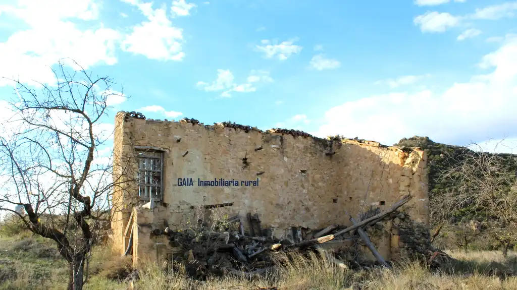 Casa rústica en venda a Maella
