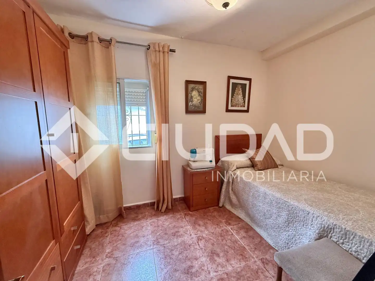 Bedroom of Houses for sale in El Cuervo de Sevilla