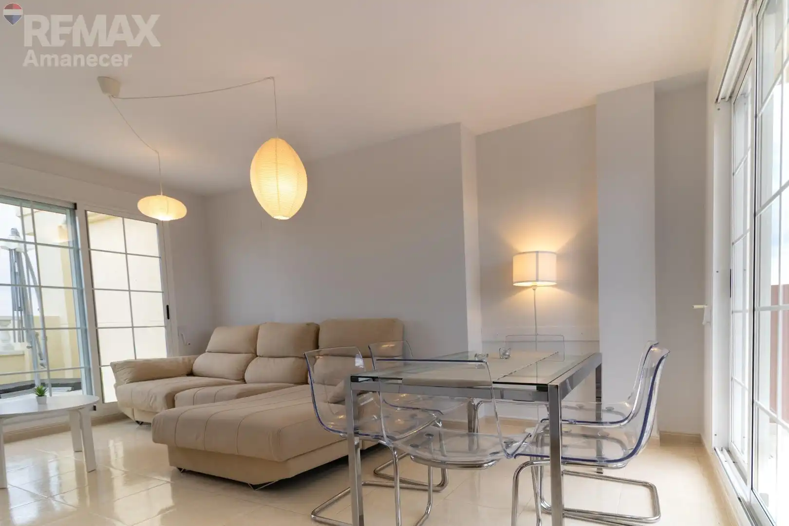 Sala d'estar de Àtic en venda en Dénia amb Aire condicionat, Jardí privat i Terrassa