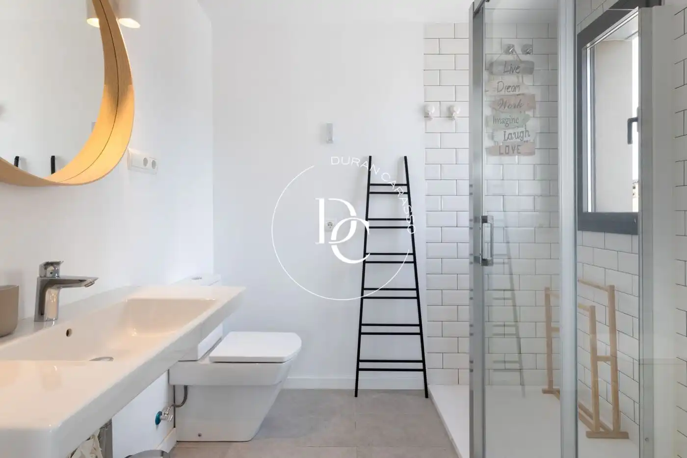 Badezimmer von Maisonette zum Verkauf in Sitges mit Klimaanlage, Heizung und Terrasse