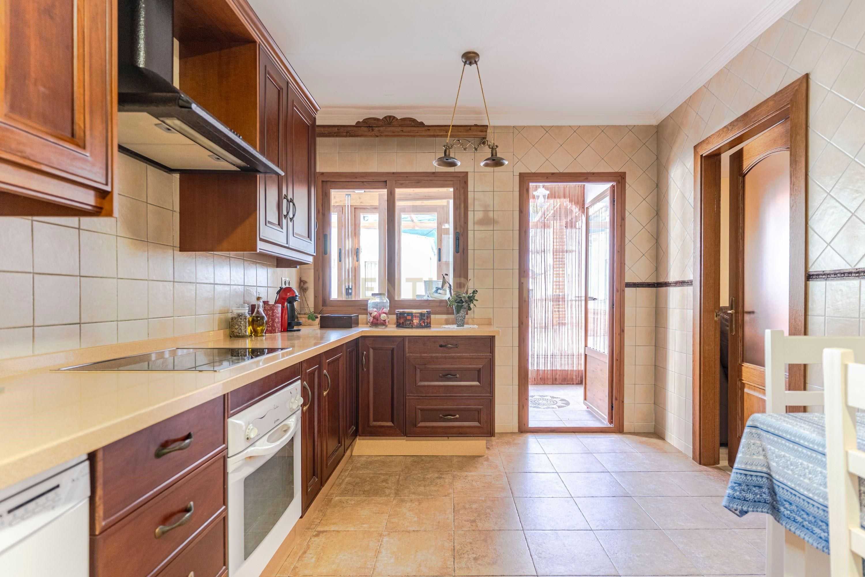 Kitchen of Flat for sale in Loja  with Air Conditioner, Heating and Terrace