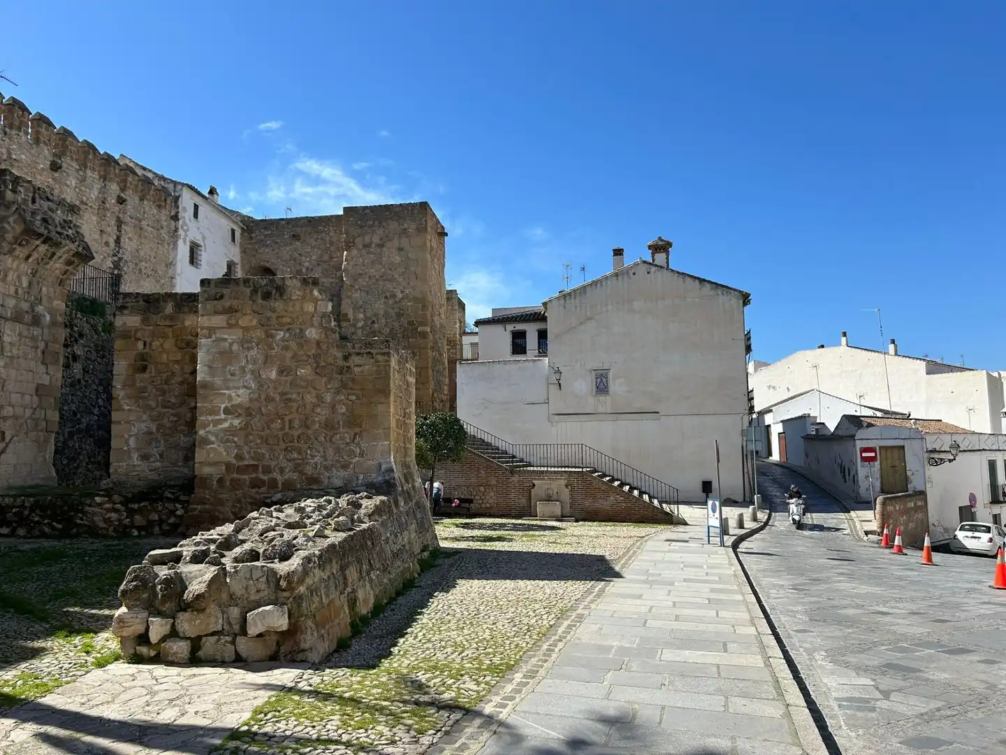 Vista exterior de Casa o xalet en venda en Antequera amb Aire condicionat, Calefacció i Traster