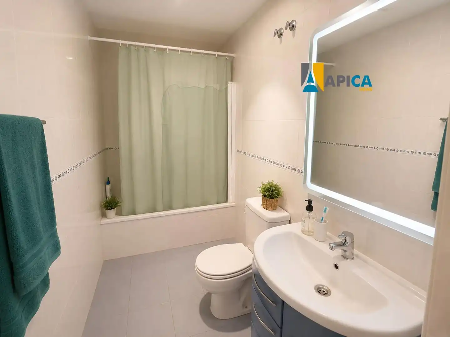 Bathroom of Flat for sale in El Puerto de Santa María