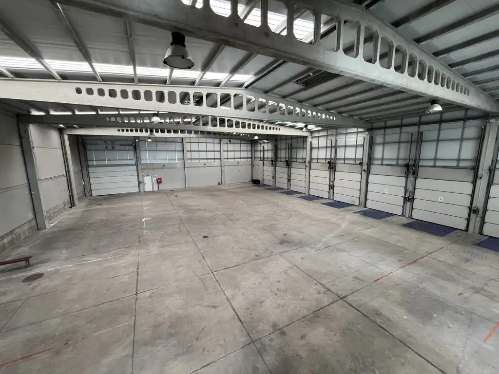 Industriegebäude zur Miete in Rúa dos Carros 1, imagen 38