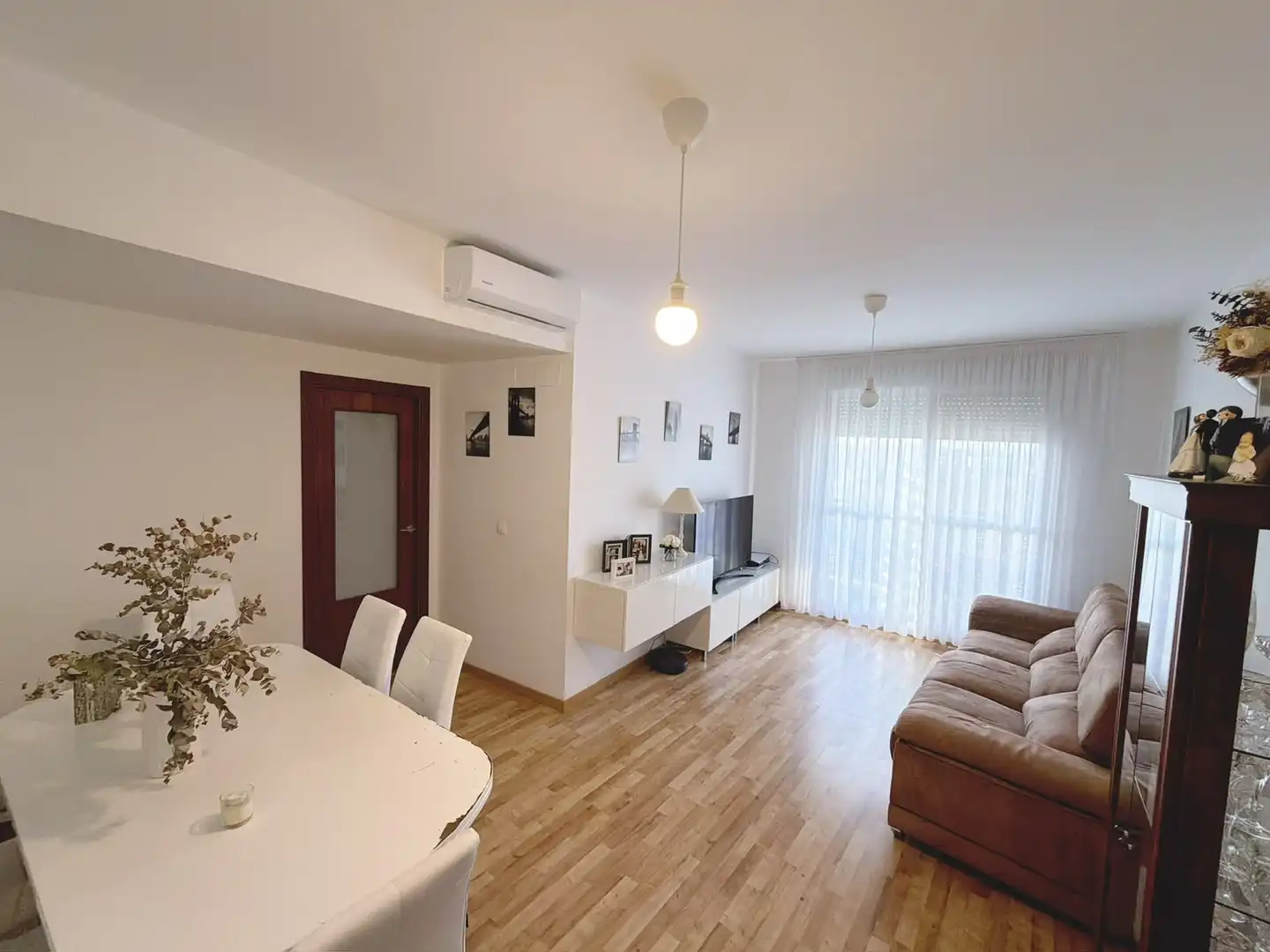 Piso con ascensor en venta en Entrenúcleos, imagen 14