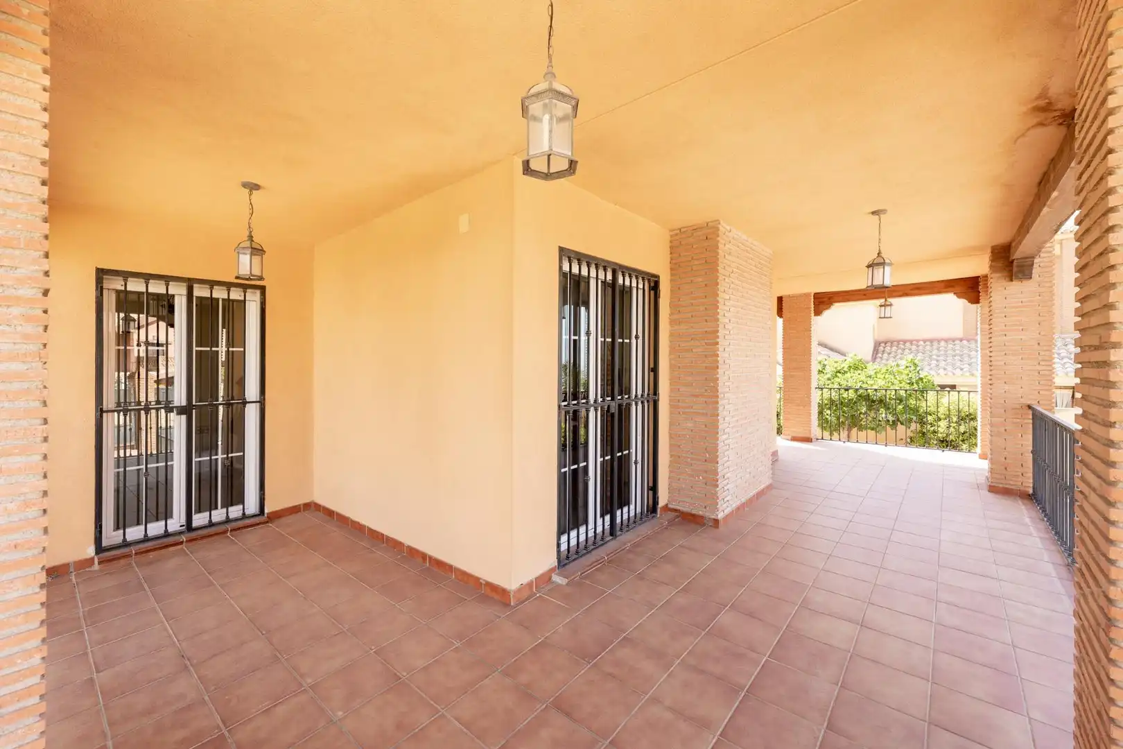 Casa o xalet en venda en Dílar amb Aire condicionat, Calefacció i Jardí privat