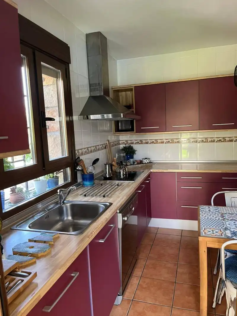 Cuina de Casa o xalet en venda en Valdemanco amb Calefacció, Terrassa i Traster