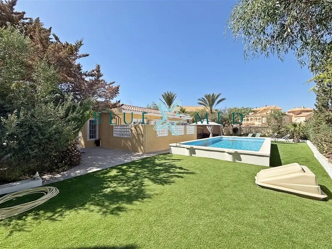 Swimming pool of Houses for sale in Mazarrón  with Air Conditioner, Heating and Private garden
