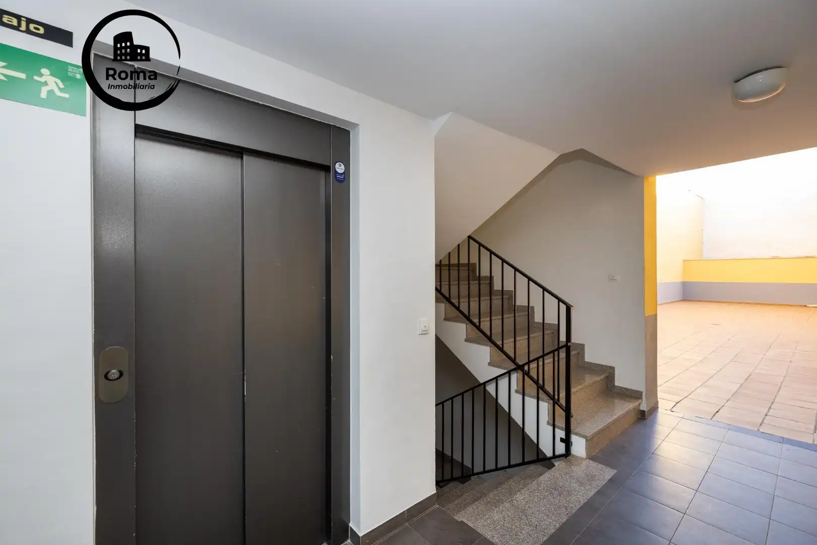 Wohnung zum Verkauf in Cijuela mit Klimaanlage, Terrasse und Abstellraum